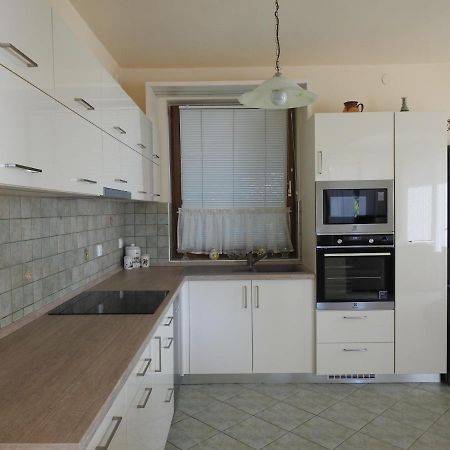 Petra Apartmanhaz Бадачоньтомай Экстерьер фото